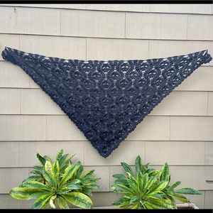 💀HP💀Hand-made crocheted skull shawl💀